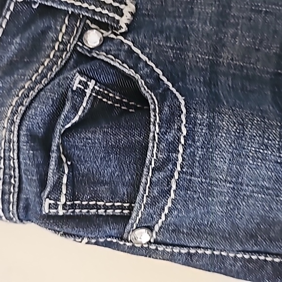 Nine West Vintage American Jeans. Mid Rise bootcut. Enbroidery, NICE Y2K - Picture 3 of 11